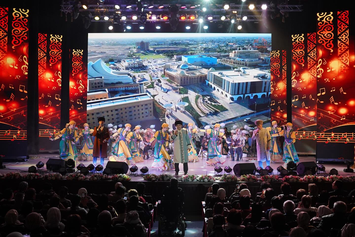 ТАРАЗ ТӨРІНДЕ ВАЛЬС КОРОЛІНІҢ ӘУЕНІ ШЫРҚАЛДЫ