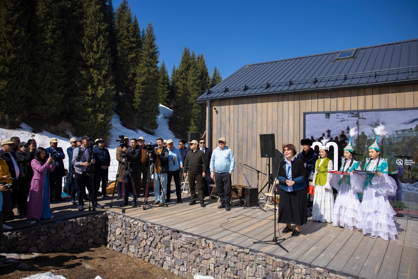 Алматы облысында Іле-Алатау ұлттық паркінде «Бутакты» визит-орталығы ашылды