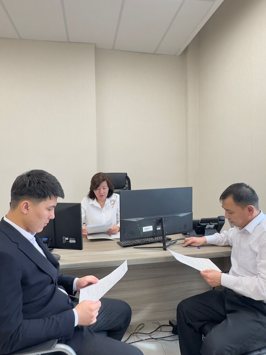 Жас мемлекеттік мамандарға жеке қабылдау өткізілді