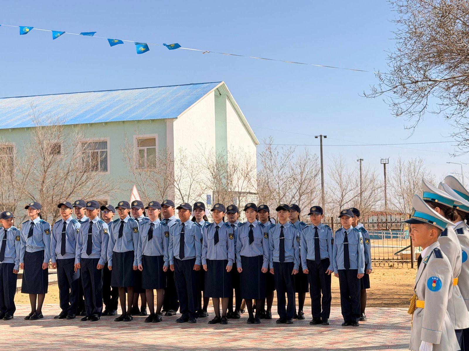 Жол қауіпсіздігі және жасөспірімдер арасындағы құқықбұзушылықтың алдын алу бойынша шаралар өтті