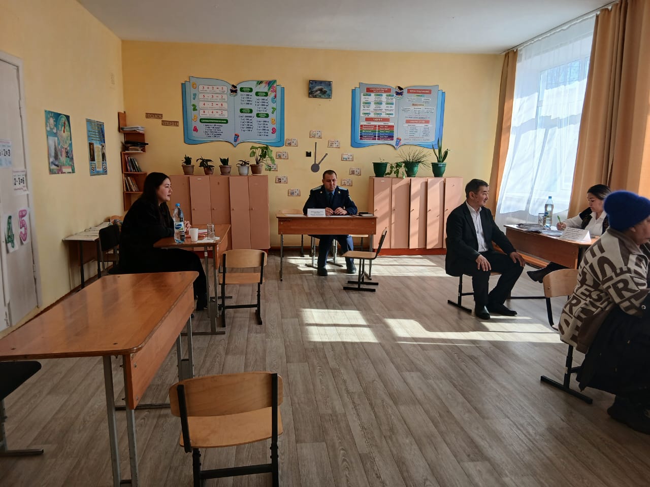 Азаматтарды көшпелі қабылдау