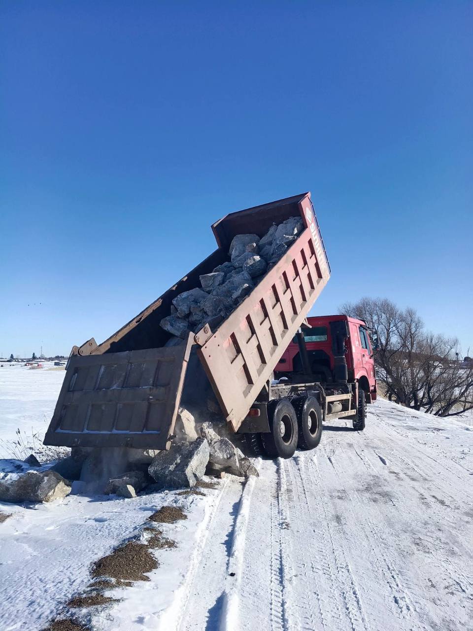 «Қазсушардың» Ақмола филиалы өңірдегі су шаруашылығы нысандарында тәулік бойы кезекшілік ұйымдастырды