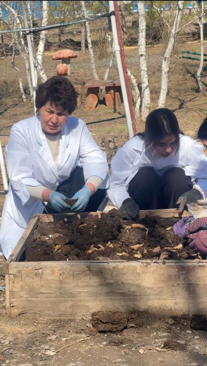 Қалдықтан — құнар: Ақтөбелік жастар тыңайтқыш өндіруді қолға алды