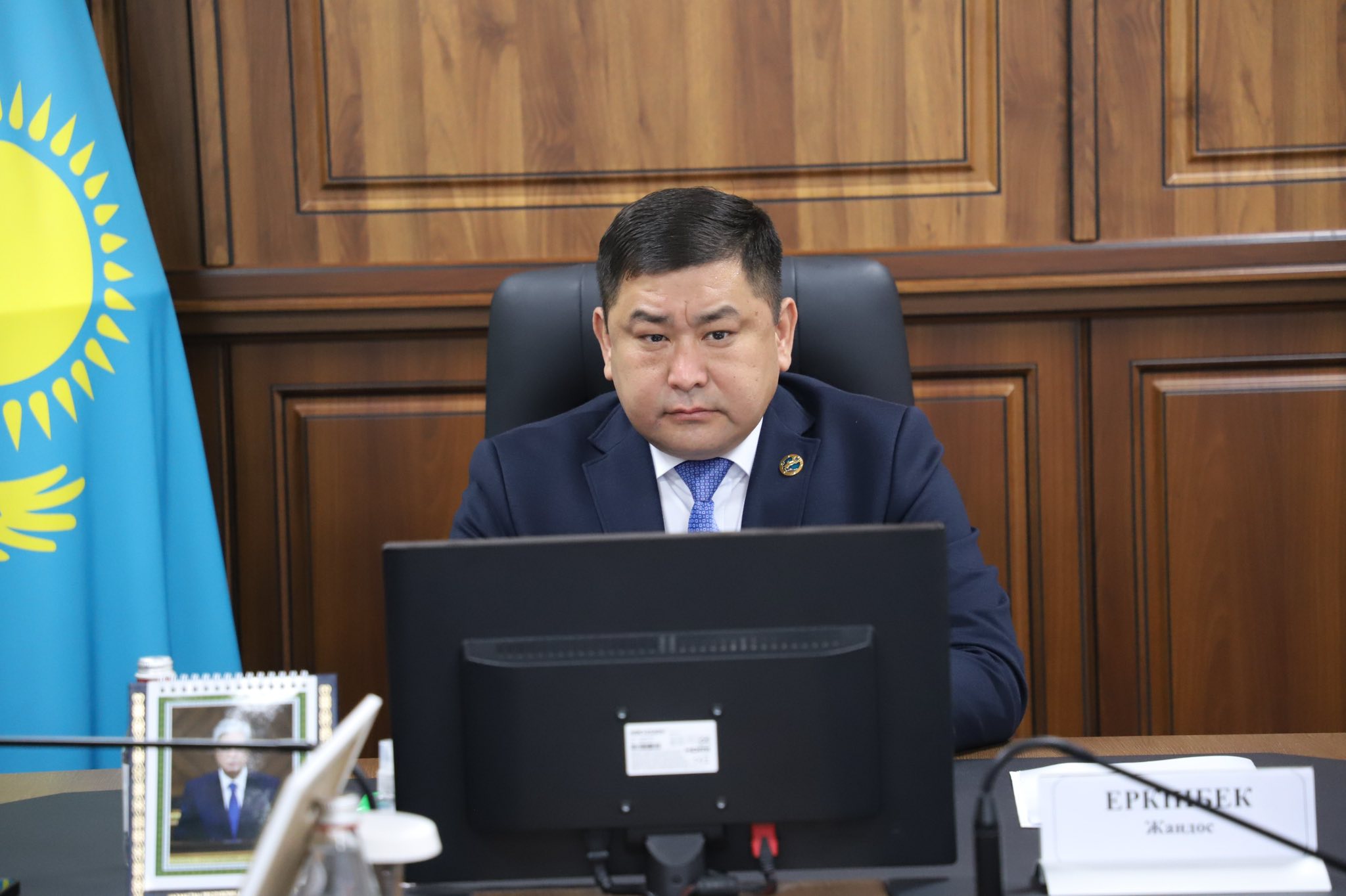 Гражданам, внесшим вклад в проведение референдума на высоком уровне, оказано почтение