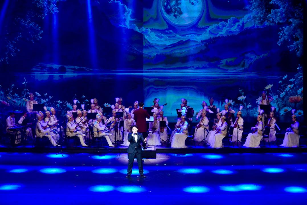 Около тысячи человек посетили торжественное открытие Перекрестного года культуры Казахстана и Китая в Пекине