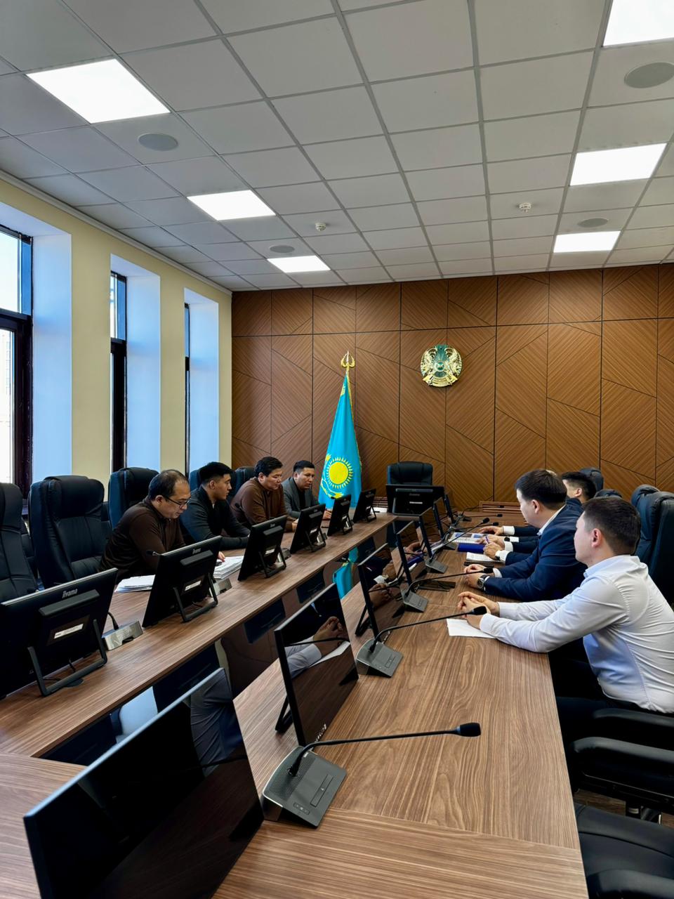 СЕМЕЙ ҚАЛАСЫНА СЫЙҒА ТАРТЫЛАТЫН «ШЫҒАРМАШЫЛЫҚ ОРТАЛЫҚ» ҚҰРЫЛЫСЫ БОЙЫНША КЕЗДЕСУ ӨТКІЗІЛДІ