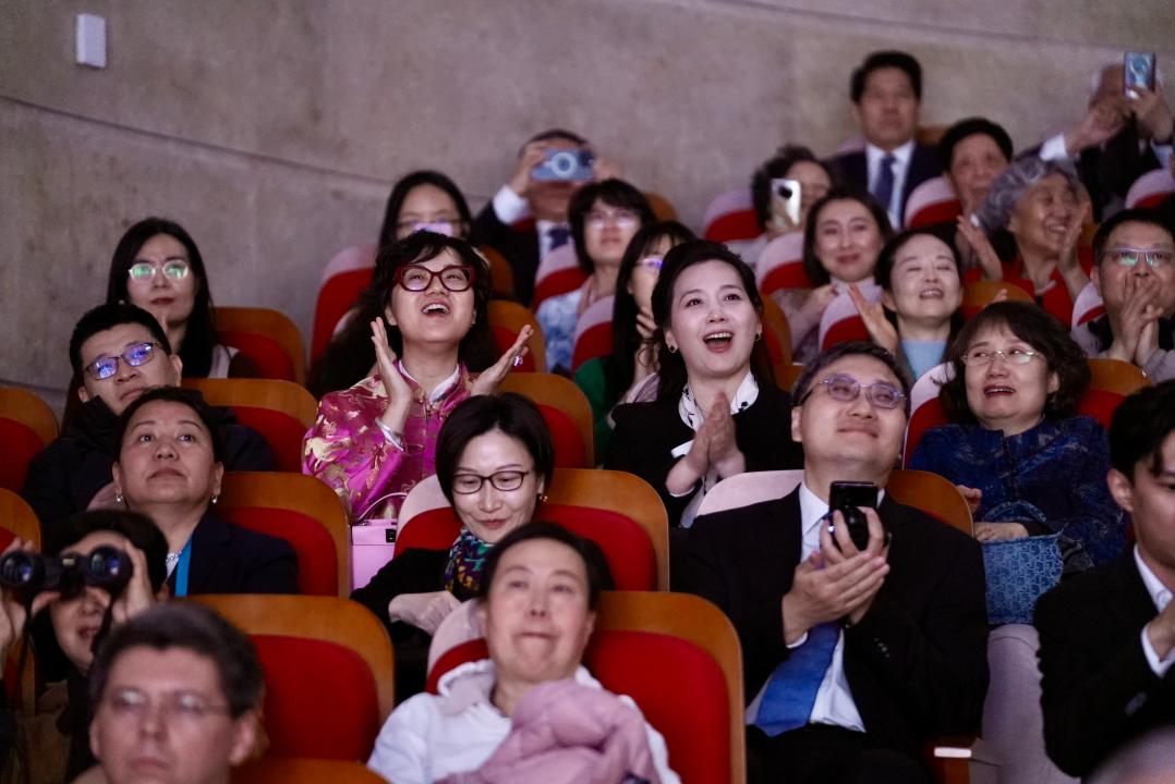 Около тысячи человек посетили торжественное открытие Перекрестного года культуры Казахстана и Китая в Пекине