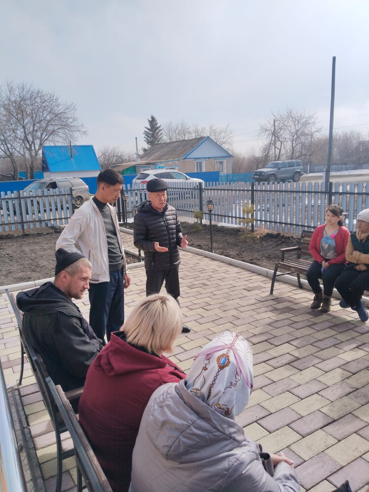 Округ тұрғындарымен есептік кездесу