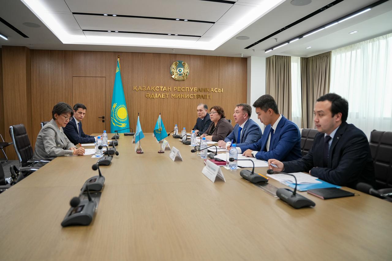 ҚР Әділет министрі Ерлан Сәрсембаев Қазақстандағы БҰҰ-ның Тұрақты үйлестірушісі Саранго Раднарагчамен кездесті