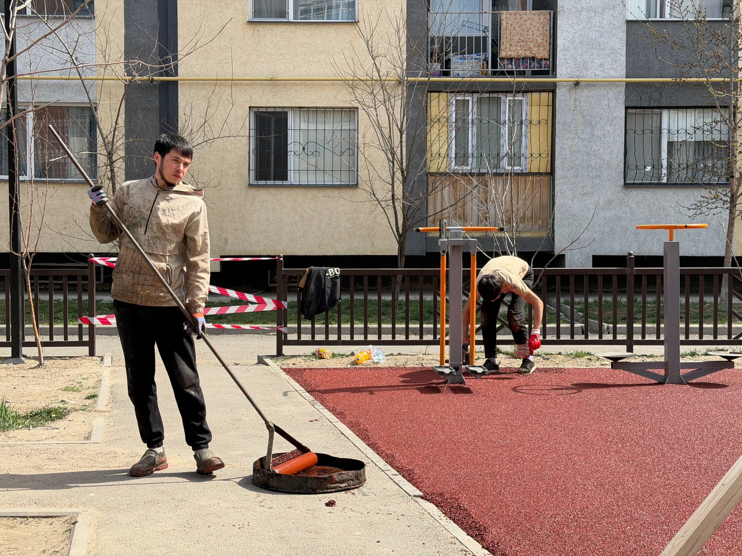 «Алма Сити» тұрғын үй кешенінде абаттандыру және жөндеу жұмыстары