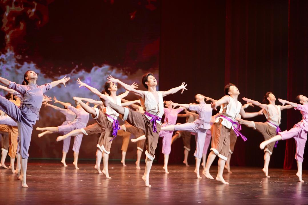 Около тысячи человек посетили торжественное открытие Перекрестного года культуры Казахстана и Китая в Пекине