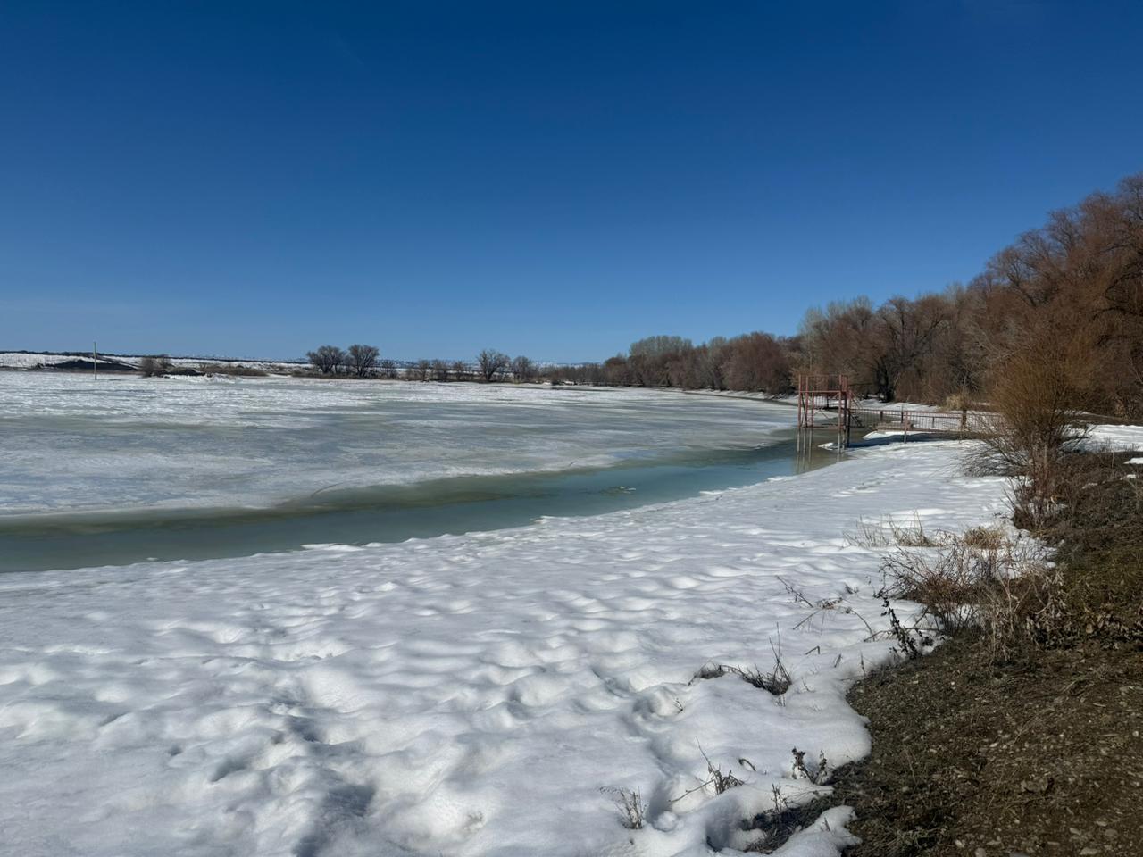 Көкпекті ауданында көктемгі су тасқынының алдын алу аясында гидротехникалық құрылыстар тексерілді