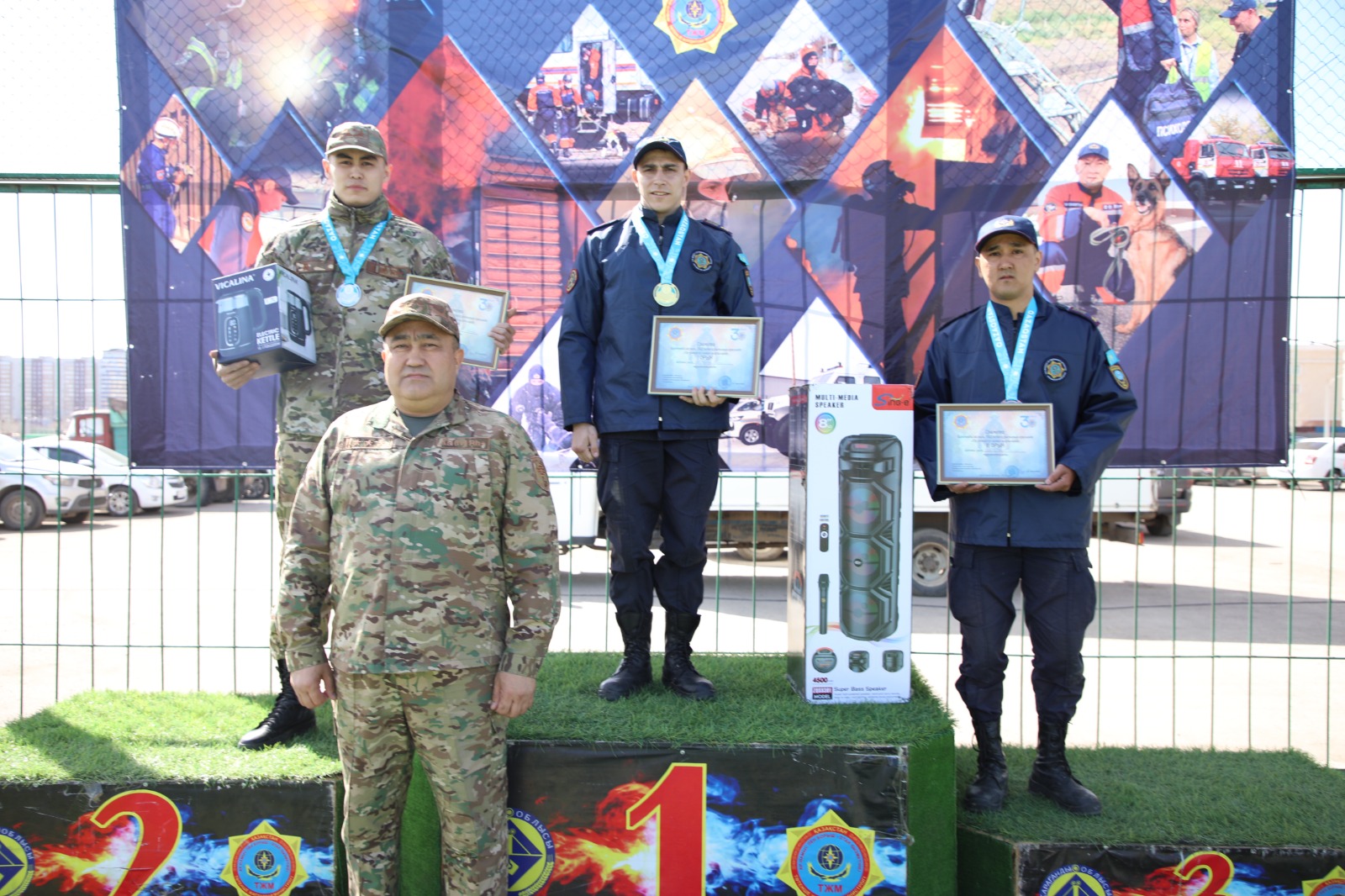 Қарағанды облысында өрт сөндірушілер арасында «Тік көтерілу» жарысы өтті