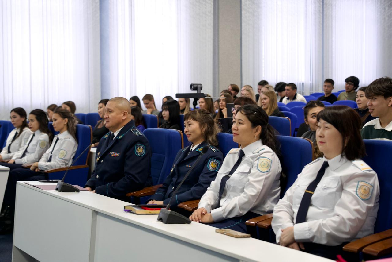 ШҚО-да 8 наурыз қарсаңында тағылымды кездесу өтті