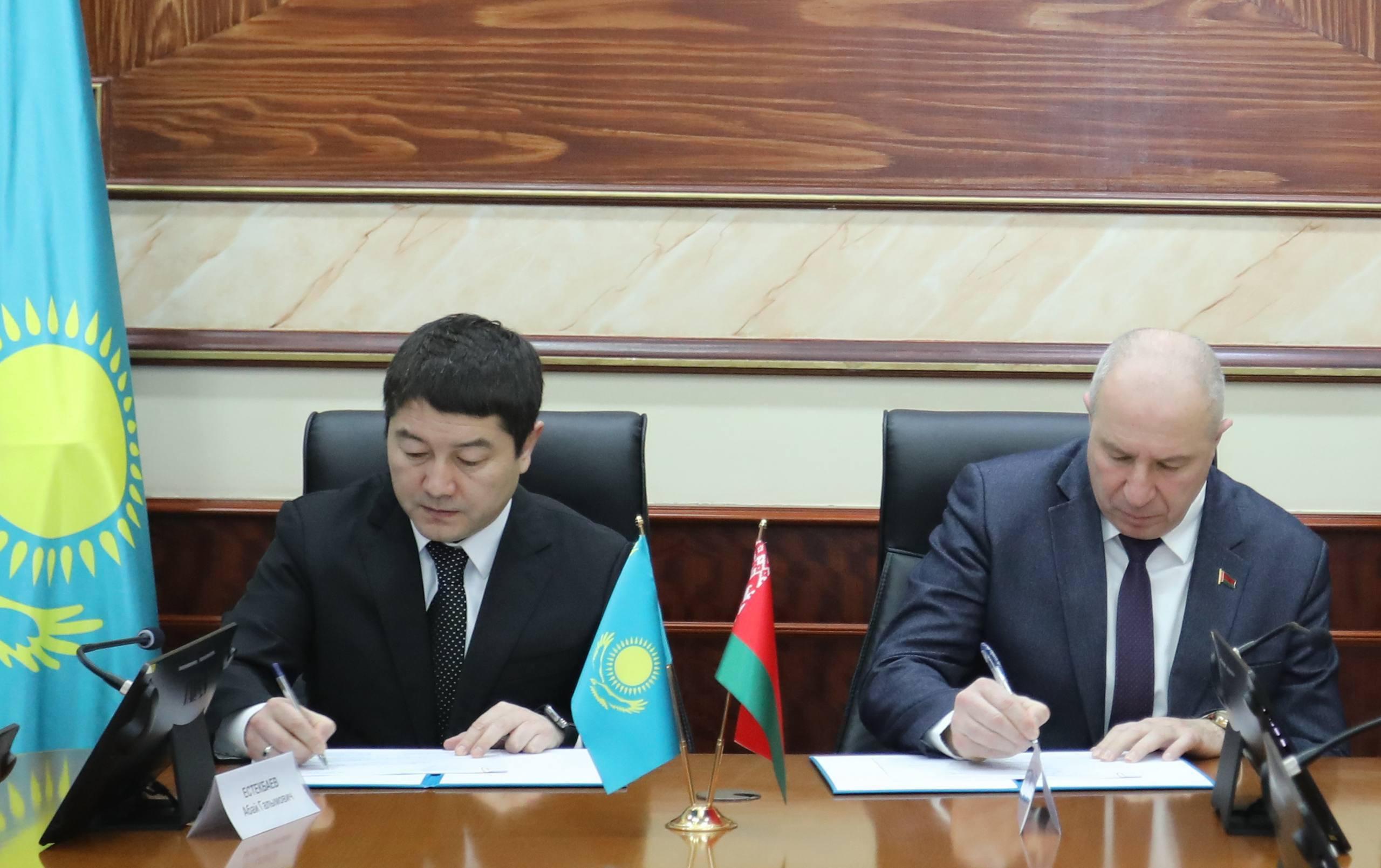 Между Мангистауской и Гродненской областями подписан документ о взаимном сотрудничестве