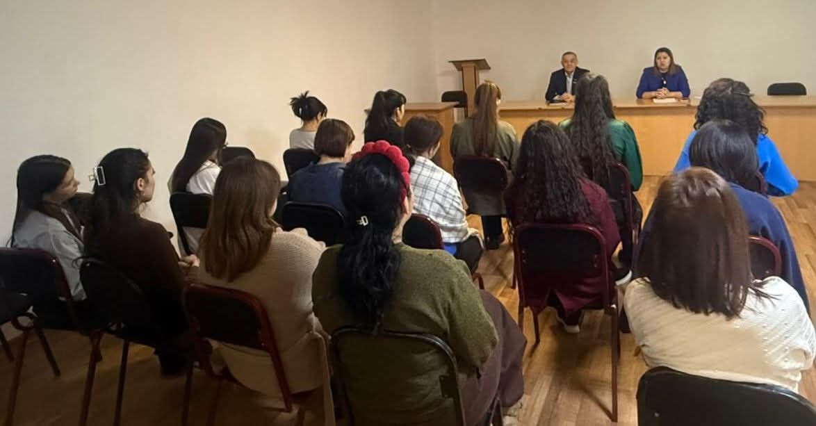 Тұрғын үй-коммуналдық шаруашылық саласының өкілдерімен кездесу