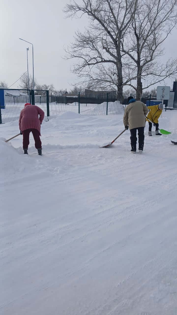 Очистка снега