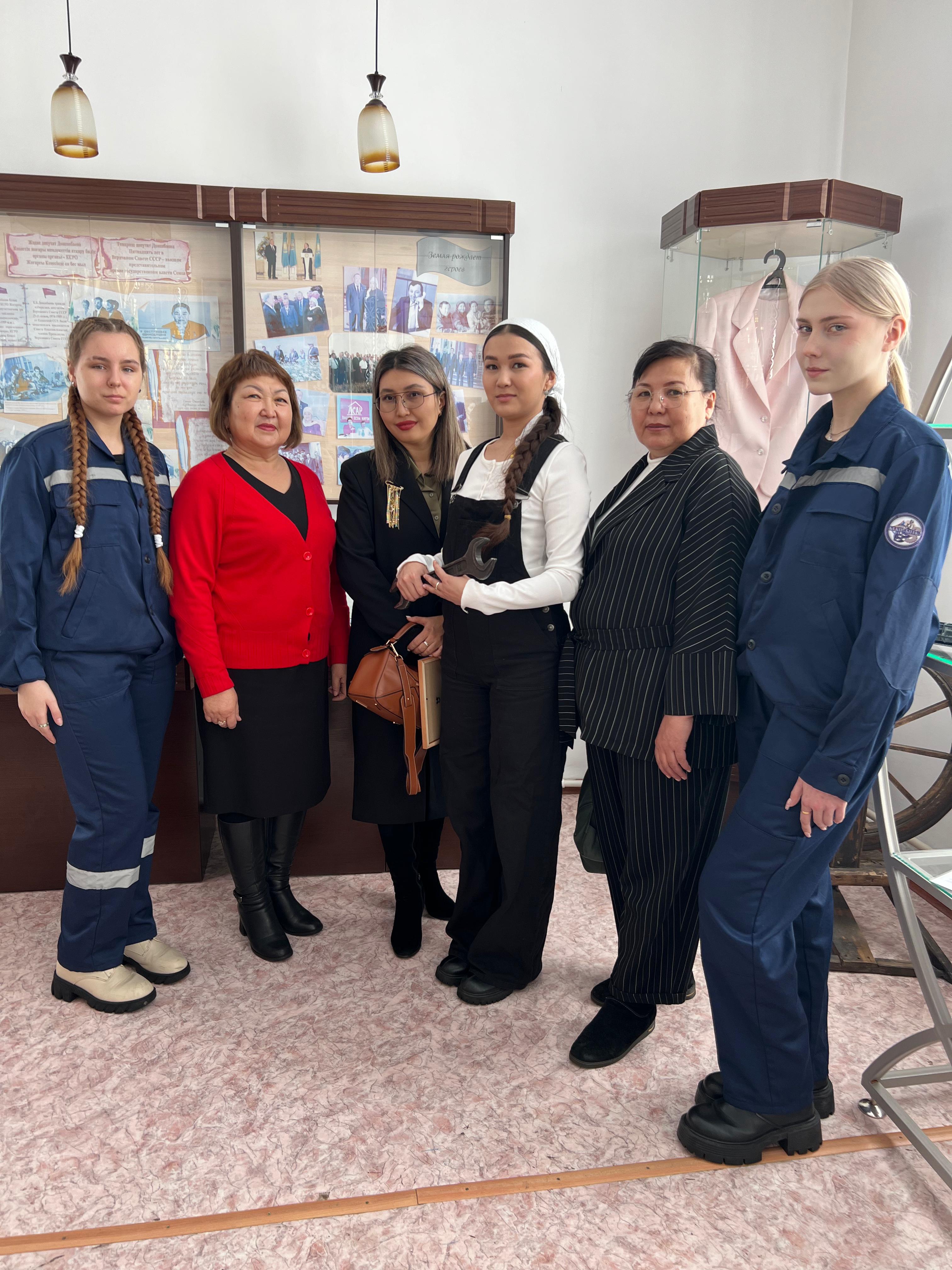 «ҰЛЫ ТҰЛҒАЛАР ЖОЛЫ»: ФОРМИРОВАНИЕ ПРОФЕССИОНАЛЬНЫХ ЦЕННОСТЕЙ