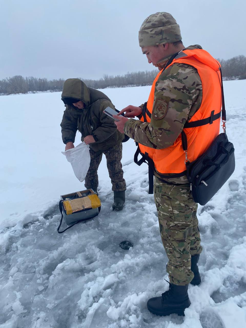 Рейды на водоёмах: спасатели продолжают профилактическую работу