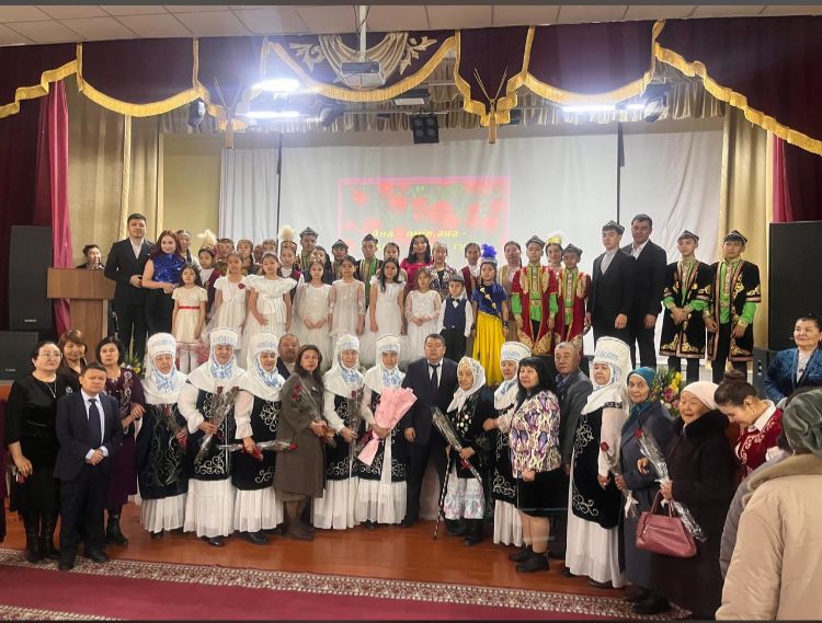 Кішішыған ауылдық мәдениет үйінде 8 наурыз – Халықаралық әйелдер күні мерекесіне арналған «Ана деген тіршіліктің тірегі» атты салтанатты мерекелік концерт өтті