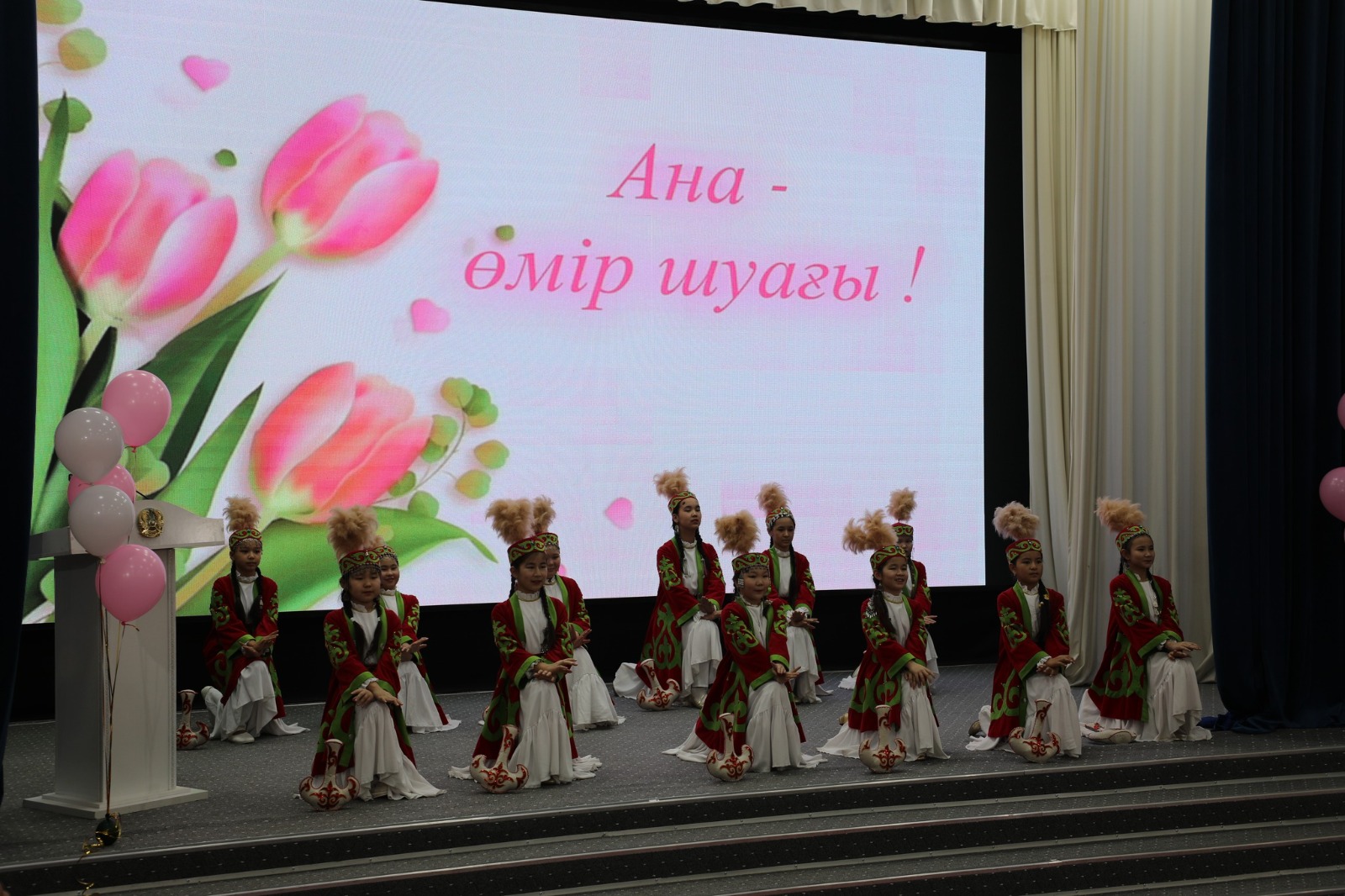 МАҚТААРАЛДА «АНА – ӨМІР ШУАҒЫ» АТТЫ МЕРЕКЕЛІК ІС-ШАРА ӨТТІ