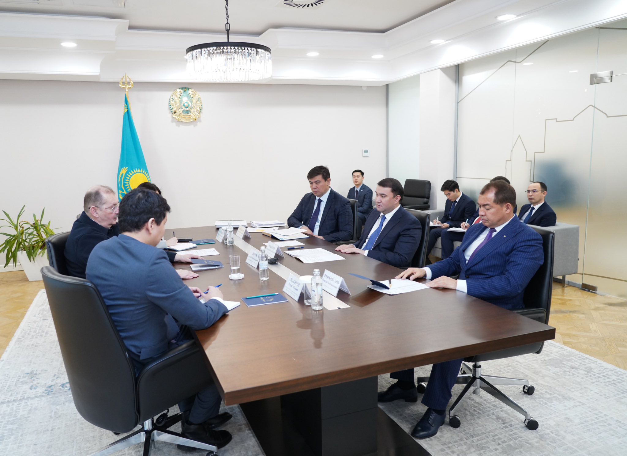 ТҮРКІСТАН: НҰРАЛХАН КӨШЕРОВ ЕҚЫҰ ӨКІЛІМЕН КЕЗДЕСІП, ӘРІПТЕСТІКТІ НЫҒАЙТУ ЖОЛДАРЫН ТАЛҚЫЛАДЫ