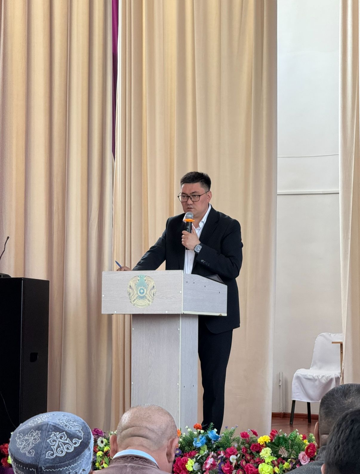 Жаркент көпсалалы колледжінде қала әкімінің кезекті есеп беру жиналысы өткізіліді.