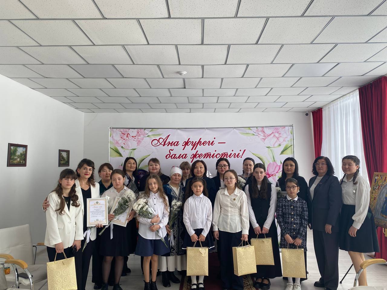 Ананың мейірімі – жетістікке бастар жол