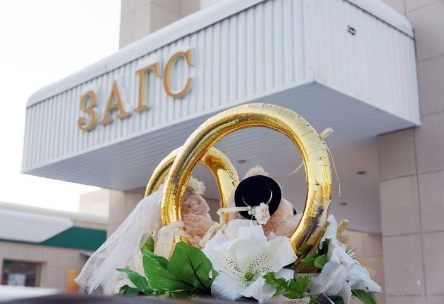 ҚАЗАҚСТАНДАҒЫ АХАТ ҚЫЗМЕТІНЕ – 105 ЖЫЛ