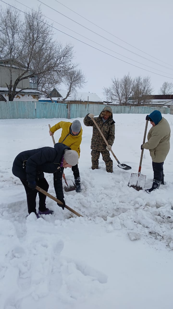 Новоселов ауылы аумағындағы тазалау жұмыстары