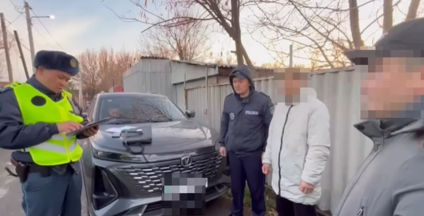 QR-код арқылы қылмысқа шақырған: Шымкентте есірткі жарнамасын таратушы ұсталды