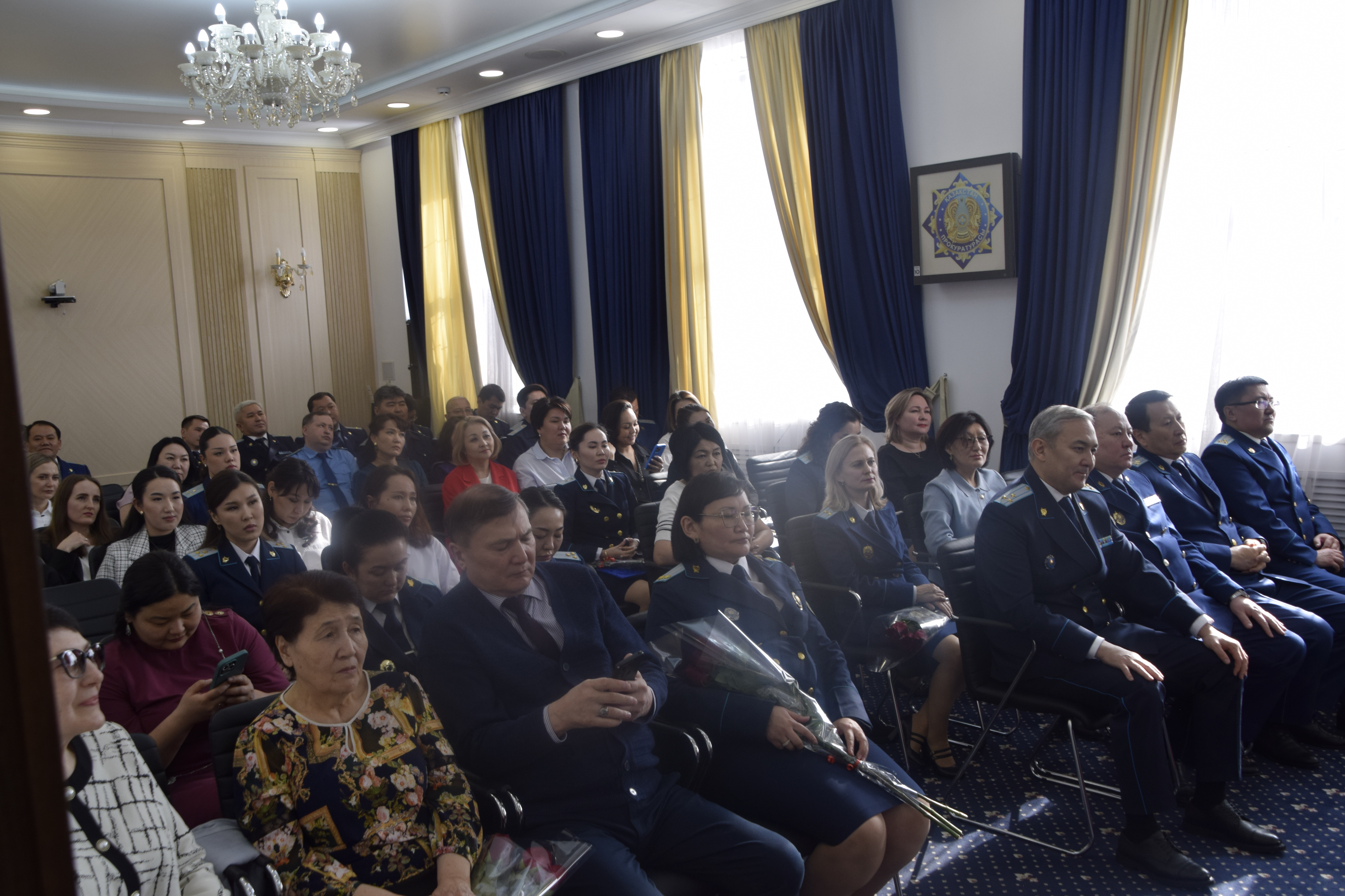 В прокуратуре Акмолинской области состоялось торжественное мероприятие, посвященное Международному женскому дню