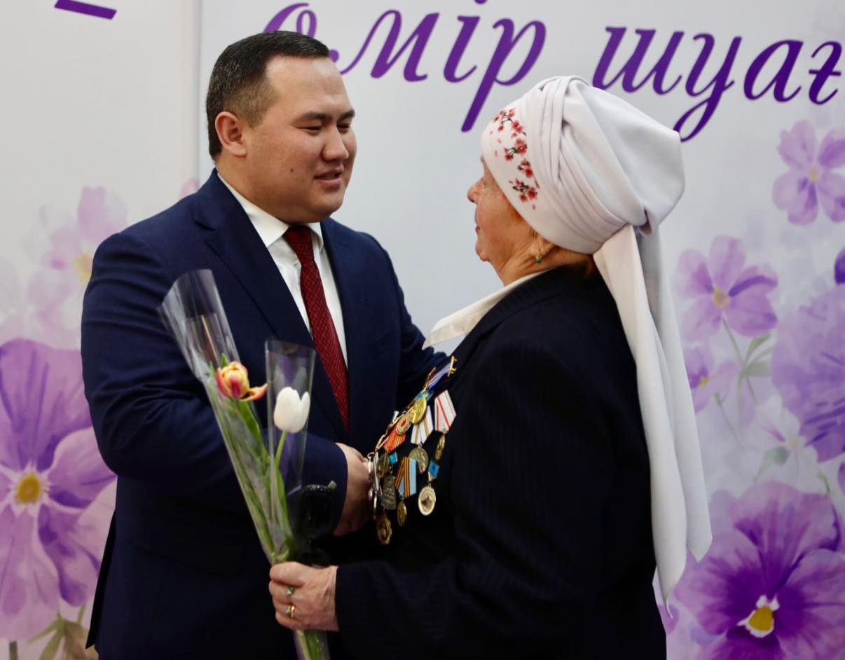 ӘЙЕЛ – ҚОҒАМНЫҢ ҚУАТЫ, ӨМІРДІҢ ШУАҒЫ