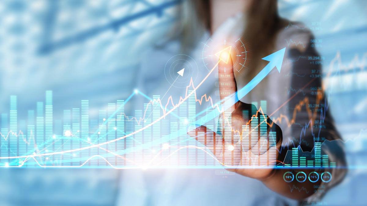 Қазақстанда әйелдер кәсіпкерлігін қолдау күшейіп келеді: ШОБ кәсіпкерлерінің 48,1%-ы – әйелдер