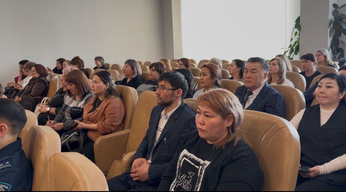 Қауіпсіз балалық шақ: Шемонаиха ауданында «Заң мен Тәртіп» форумы өтті