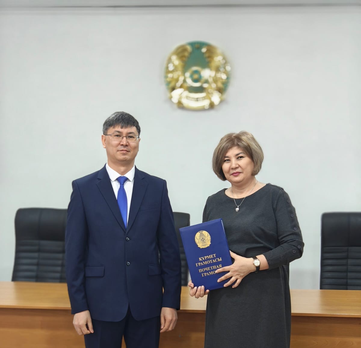 Поздравление и награждение, приуроченное к Международному женскому дню