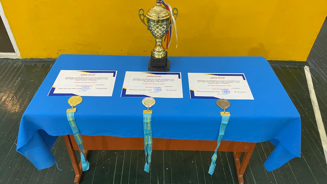 ДИҚАН АУЫЛЫНДА МАС-РЕСТЛИНГТЕН АЙМАҚТЫҚ ТУРНИР ӨТТІ