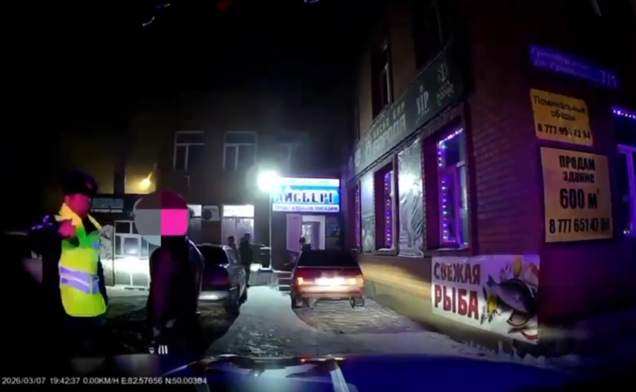 Өскеменде есірткілік масаң күйде көлік басқарған жүргізуші ұсталды