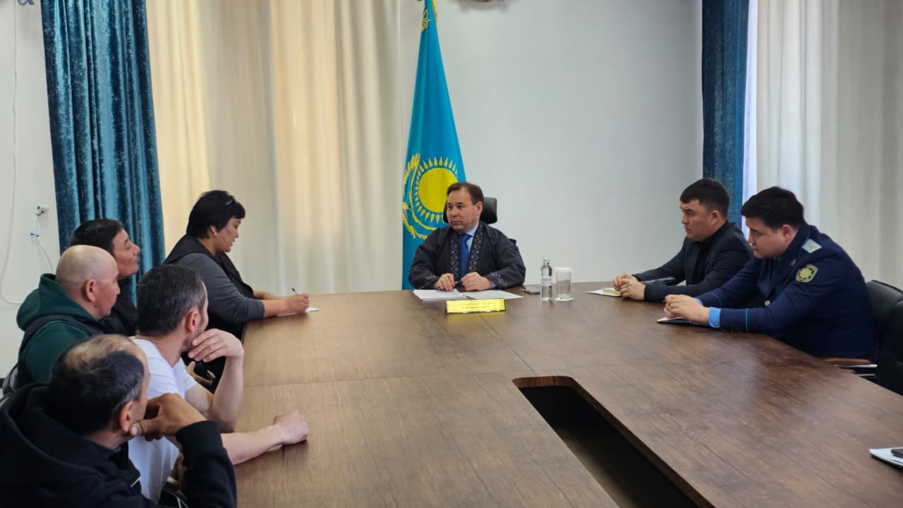 Аким Целиноградского района Дарын Сабыргалиулы провел личный прием граждан