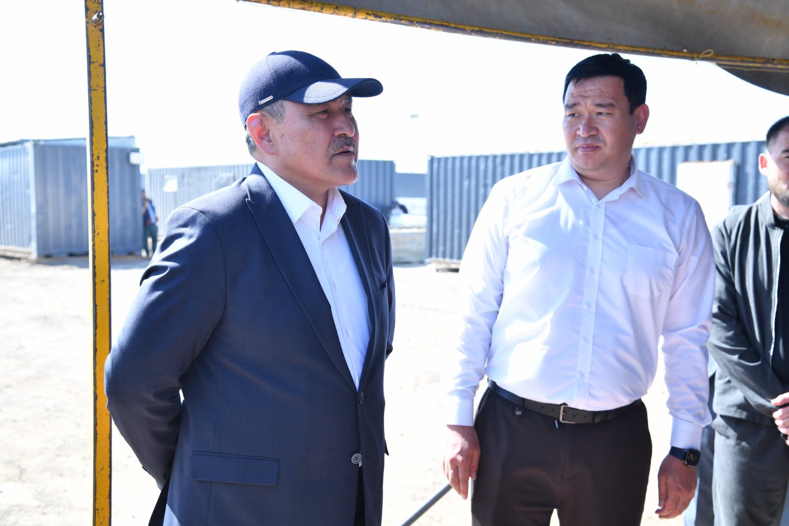 МИНИСТР ОТЫРАР АУДАНЫНА ІС САПАРМЕН КЕЛДІ