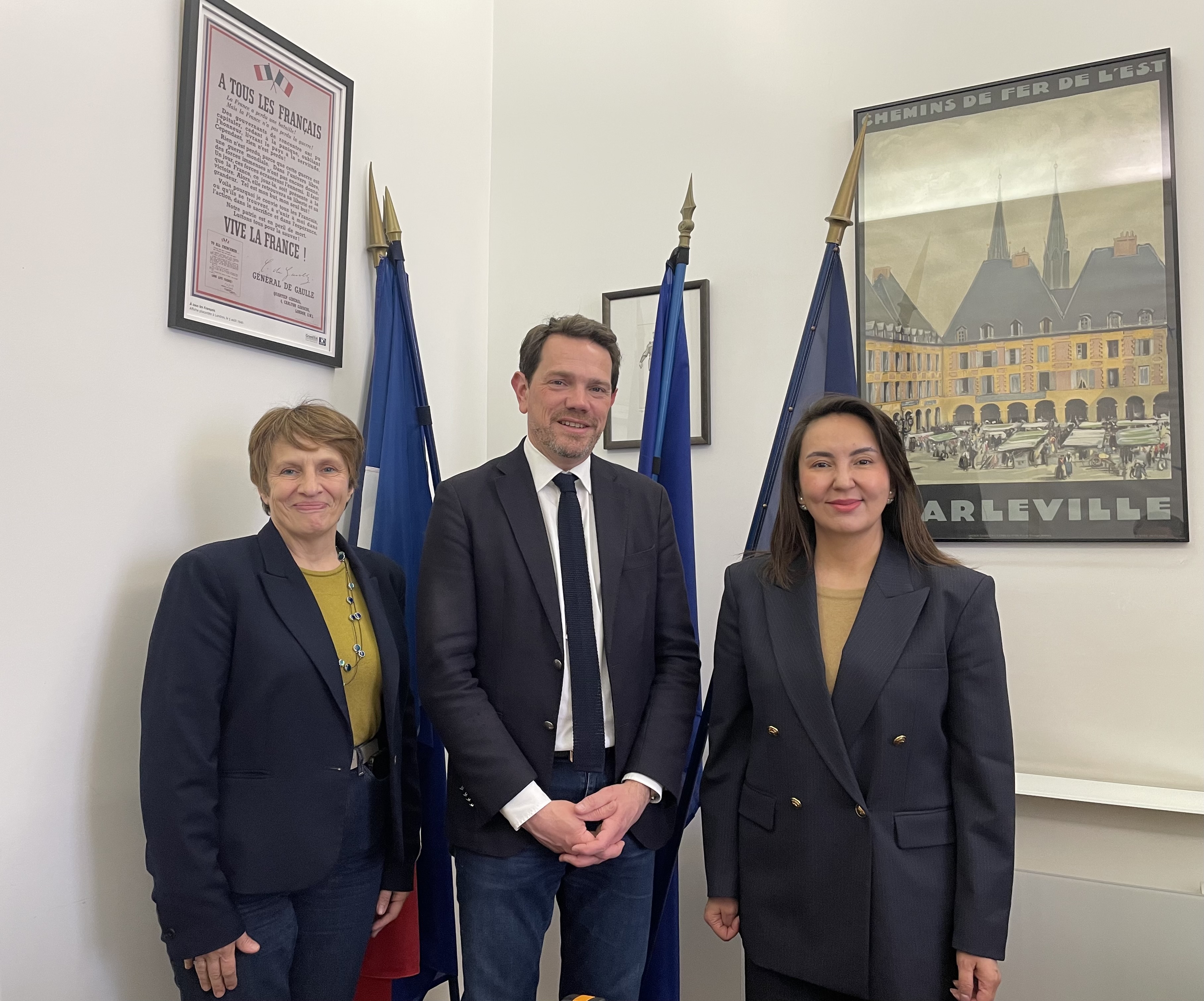 Француз әкіміне ҚР Референдум нәтижелері, саяси өзгерістер мен инвестициялық мүмкіндіктер туралы ақпарат берілді