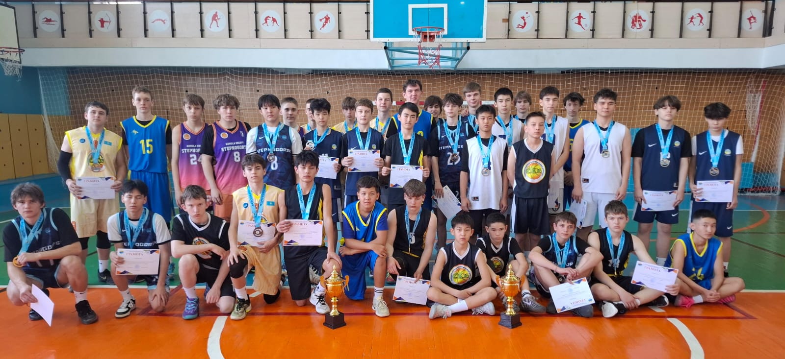 Жас баскетболшылардың қола жетістігі