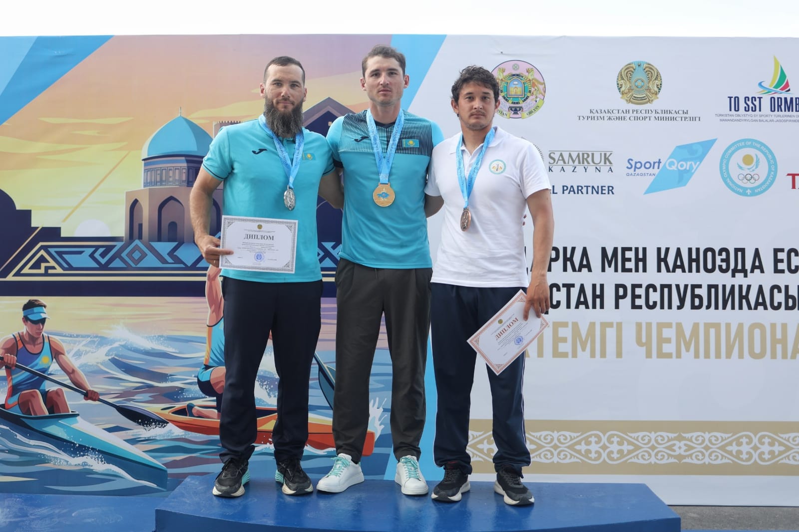 Сергей Емельянов 15 лет подряд становится чемпионом Казахстана на дистанции 1000 метров