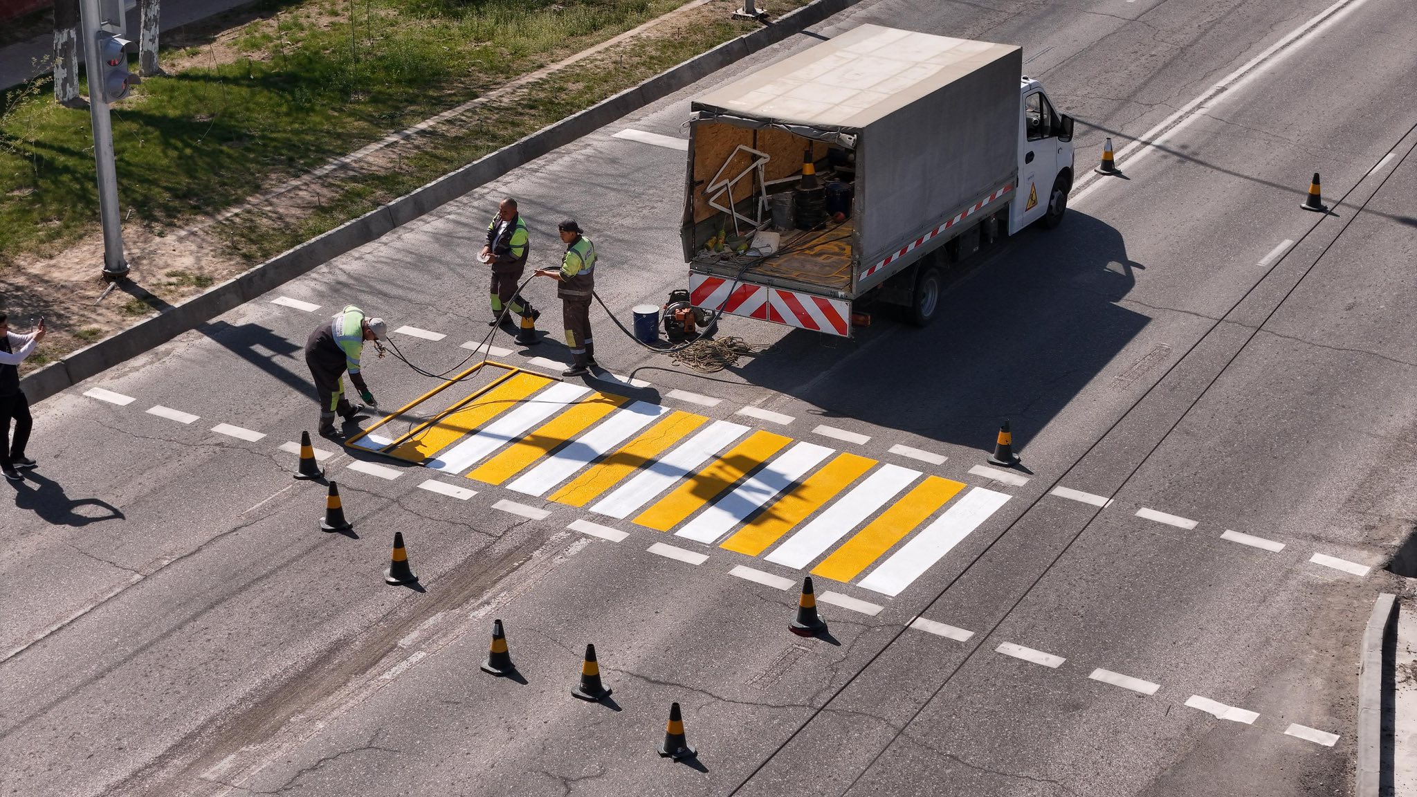ЖЕКЕ КӘСІПКЕР ҚОЛДАУЫМЕН ЖАҢА ЖАЯУ ЖҮРГІНШІЛЕР ӨТКЕЛДЕРІ САЛЫНДЫ