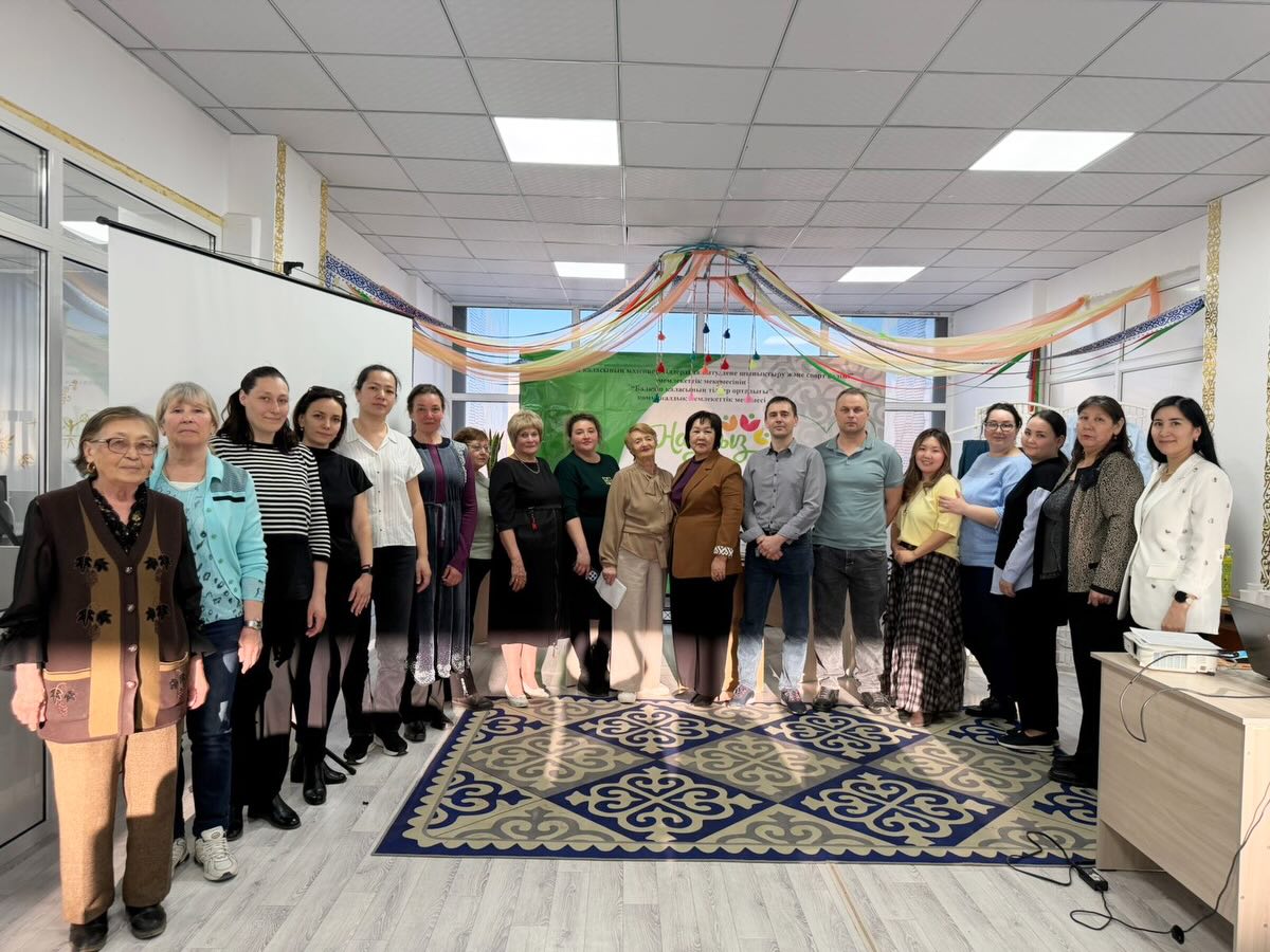 Қарағанды облысының тілдерді дамыту жөніндегі басқармасының мамандары өңірде мемлекеттік тілді оқытуды біріздендіру және тіл оқыту орталықтарының мамандарына әдістемелік көмек көрсету бағытындағы жұмыстарды жалғастыруда.