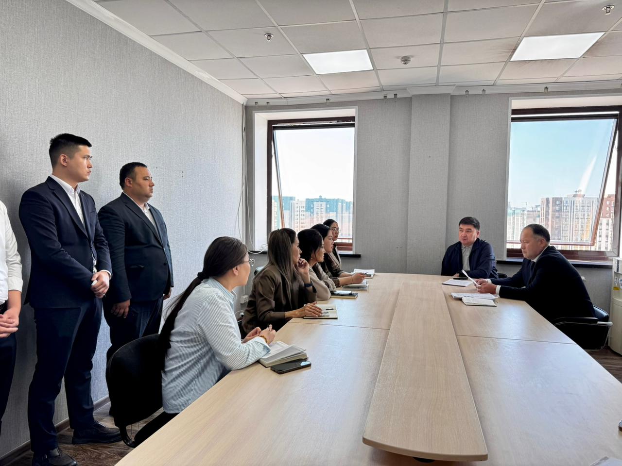 01.04.2026 жылы Шымкент қаласы әкімдігінің құрылыс басқармасында Қазақстан Республикасының әкімшілік рәсімдік-процестік кодексінде өзгерістер   бойынша және  сыбайлас жемқорлыққа қарсы тұру мен қызметтегі әрекетсіздік тақырыбында оқыту, түсіндірме жұмыстары жүргізілді.