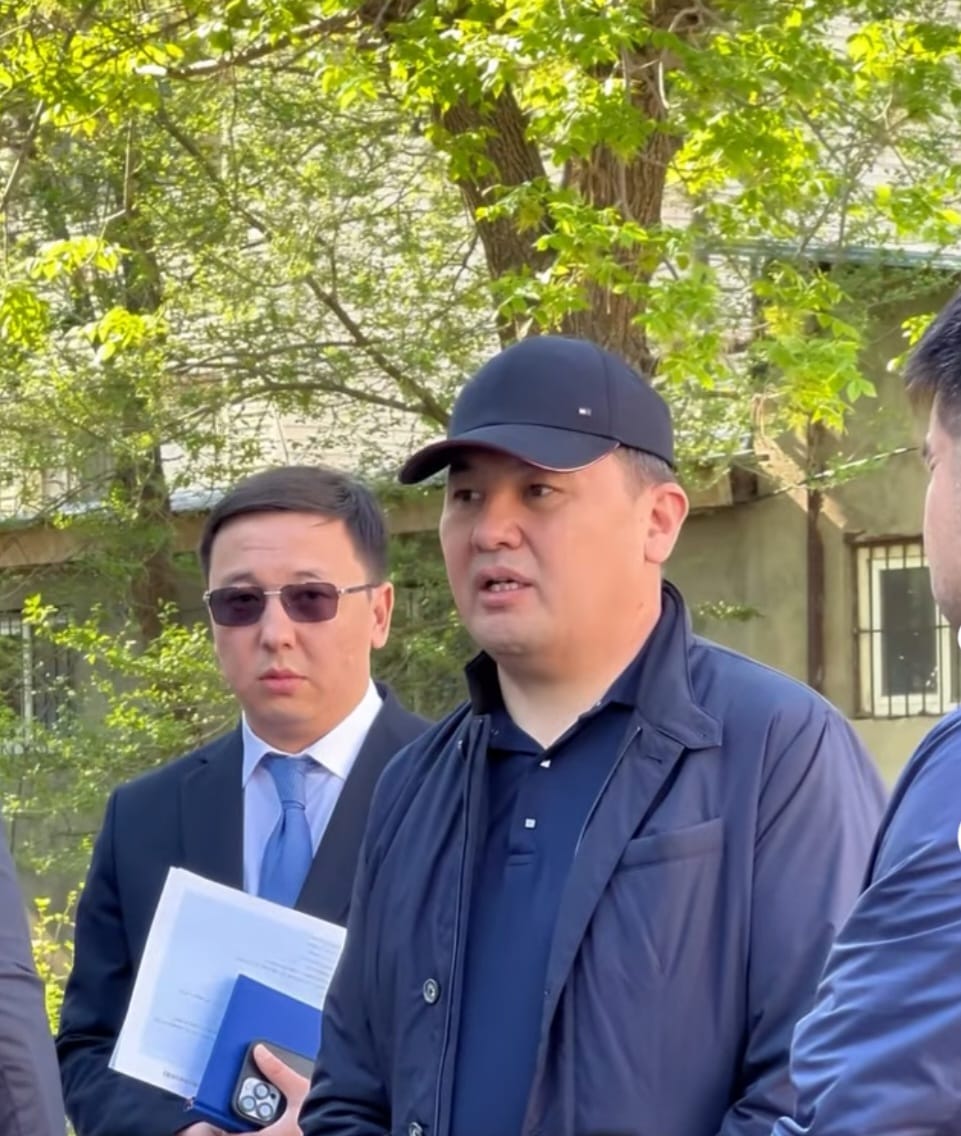 ТҰРҒЫНДАР КӨТЕРГЕН МӘСЕЛЕЛЕР ЗЕРДЕЛЕНДІ