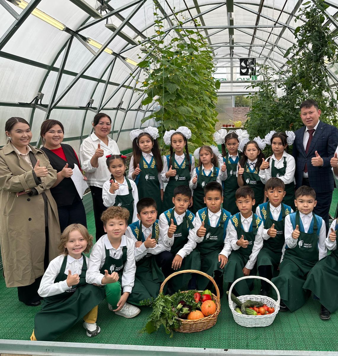 Астанада оқушыларға экологиялық тәрбие берудің жаңа форматы: жылыжайда ерекше сынып сағаты өтті