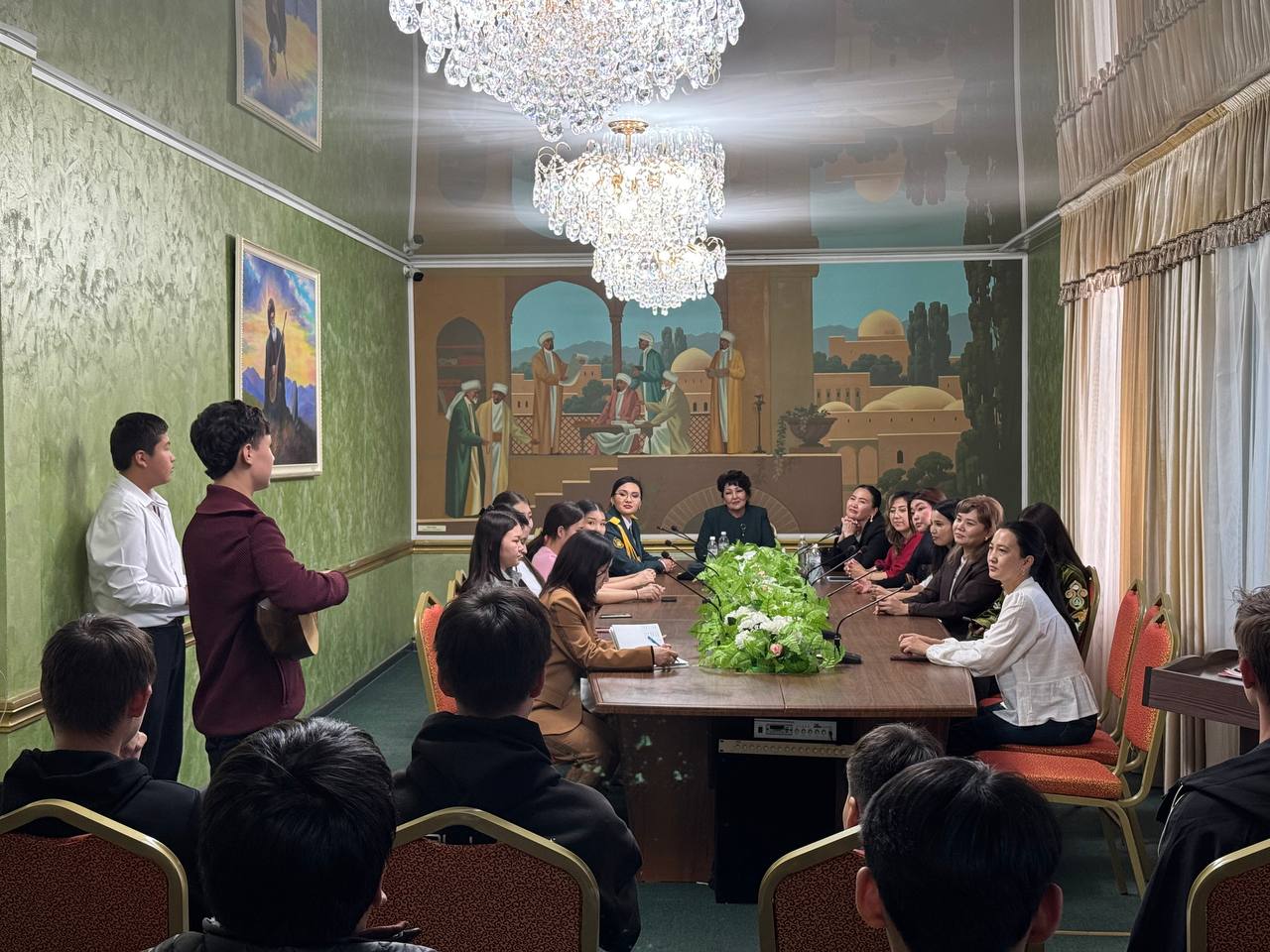 Қауіпсіздік пен сенім жолындағы қадамдар: маңызды мәселелер талқыланды