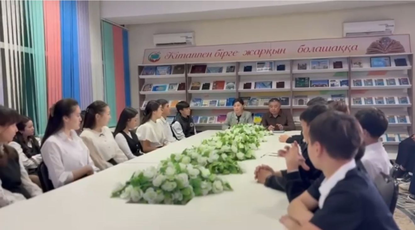 Мойынқұм ауданында «Заңды білу – өз құқығыңды қорғаудың кепілі» тақырыбында консультациялық кездесу өтті